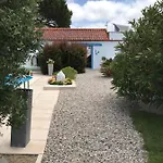 Casa O Futuro 4*